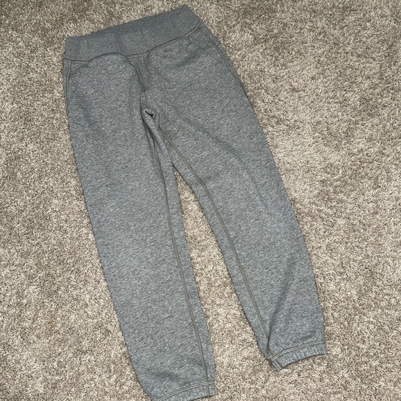 Lvivva Other - •Lvivva (lululemon kids) sweatpants•​